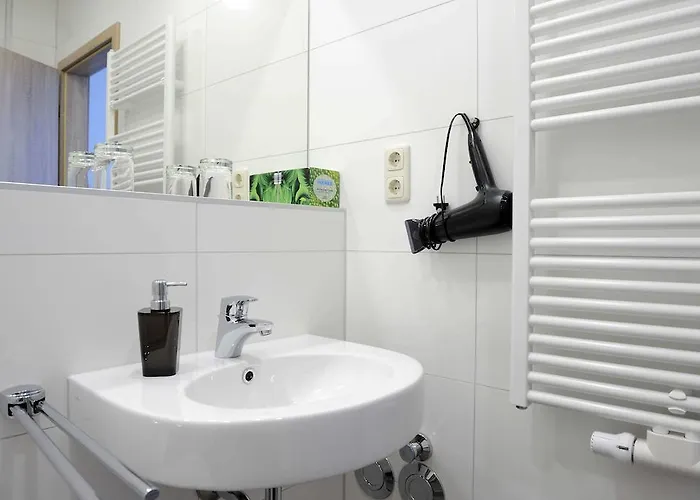 Otel Falk Apartmenthaus 3*