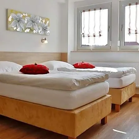 Hotel Falk Apartmenthaus 3*