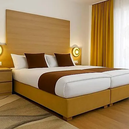 Hotel Falk Apartmenthaus 3*